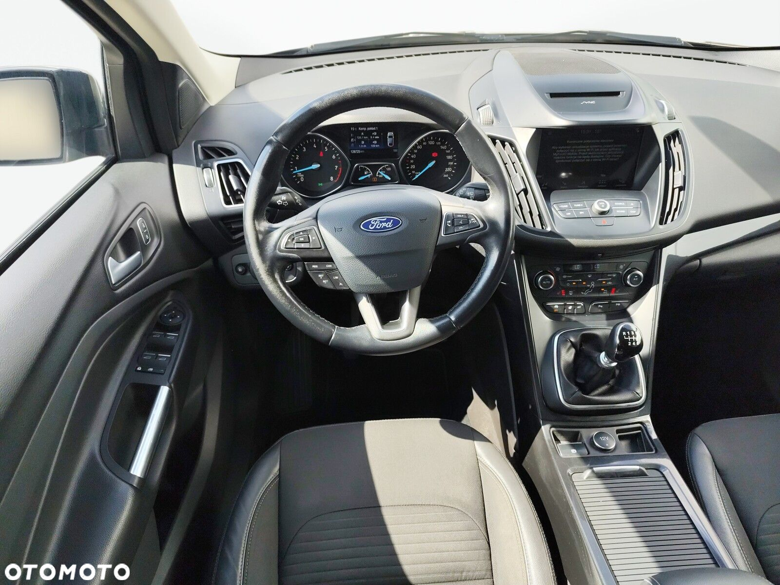Ford Kuga - 14