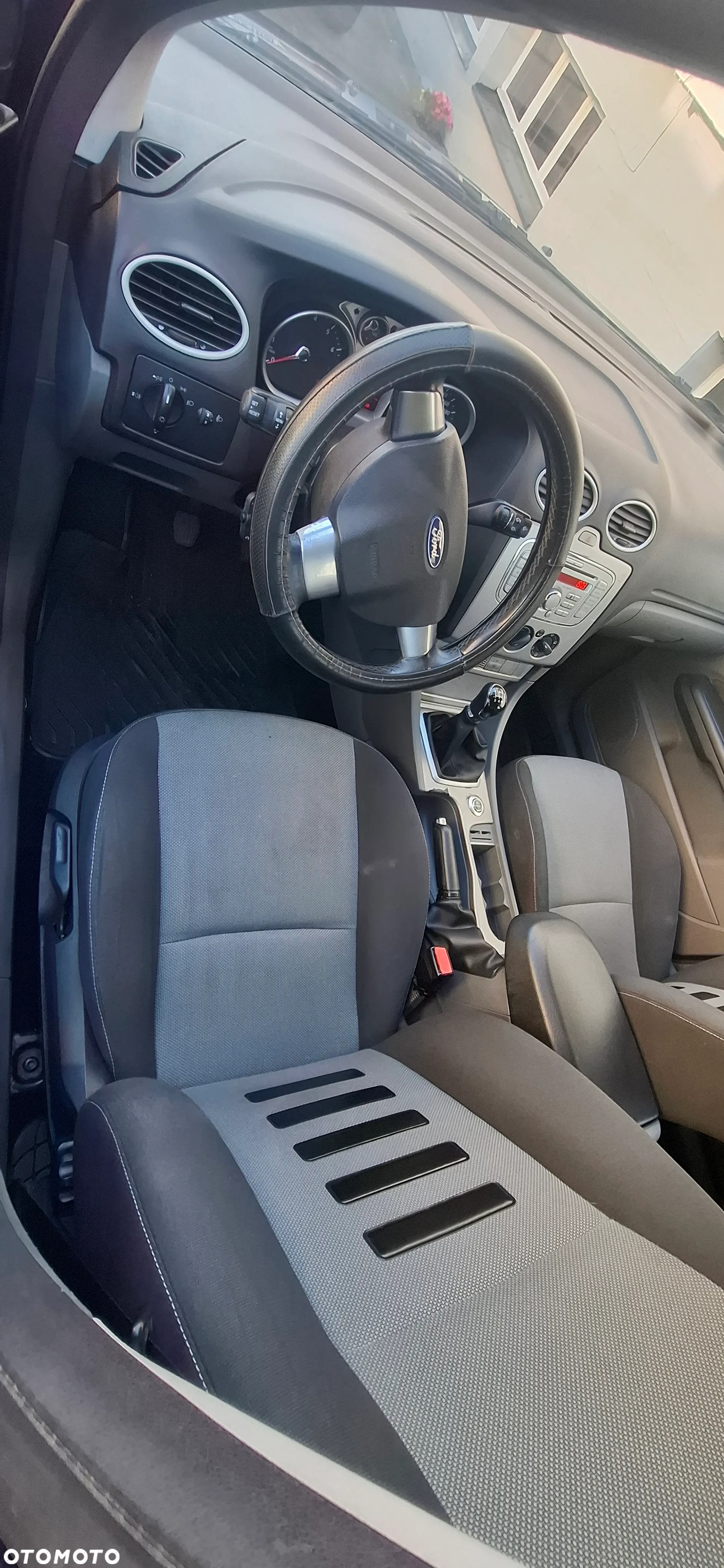 Ford Focus 1.6 TI-VCT - 10