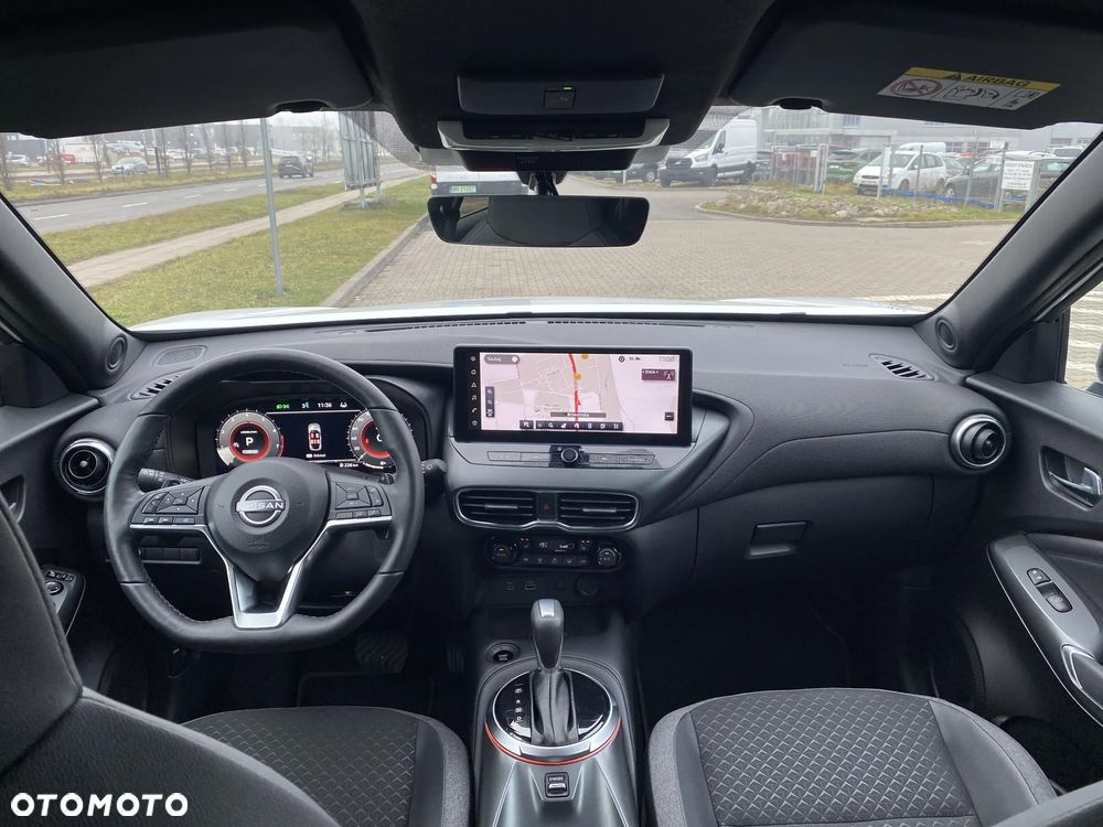Nissan Juke 1.0 DIG-T N-Connecta DCT - 21