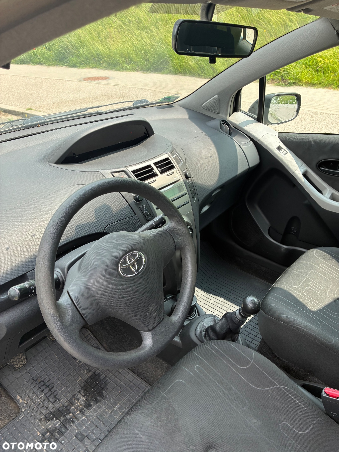 Toyota Yaris 1.33 Luna - 10