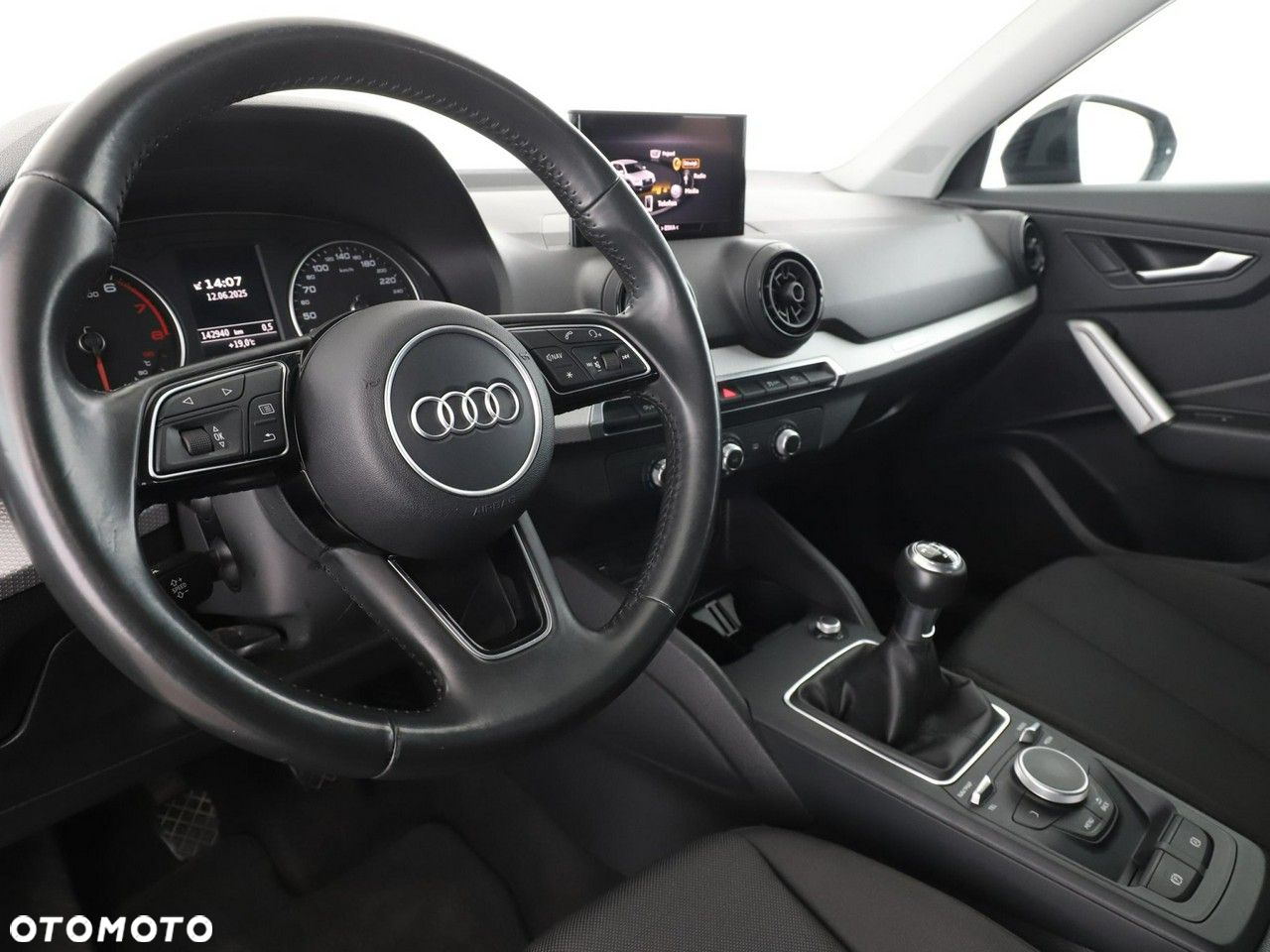 Audi Q2 1.4 TFSI CoD - 10