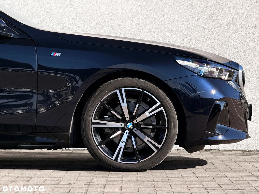 BMW Seria 5 520i - 13