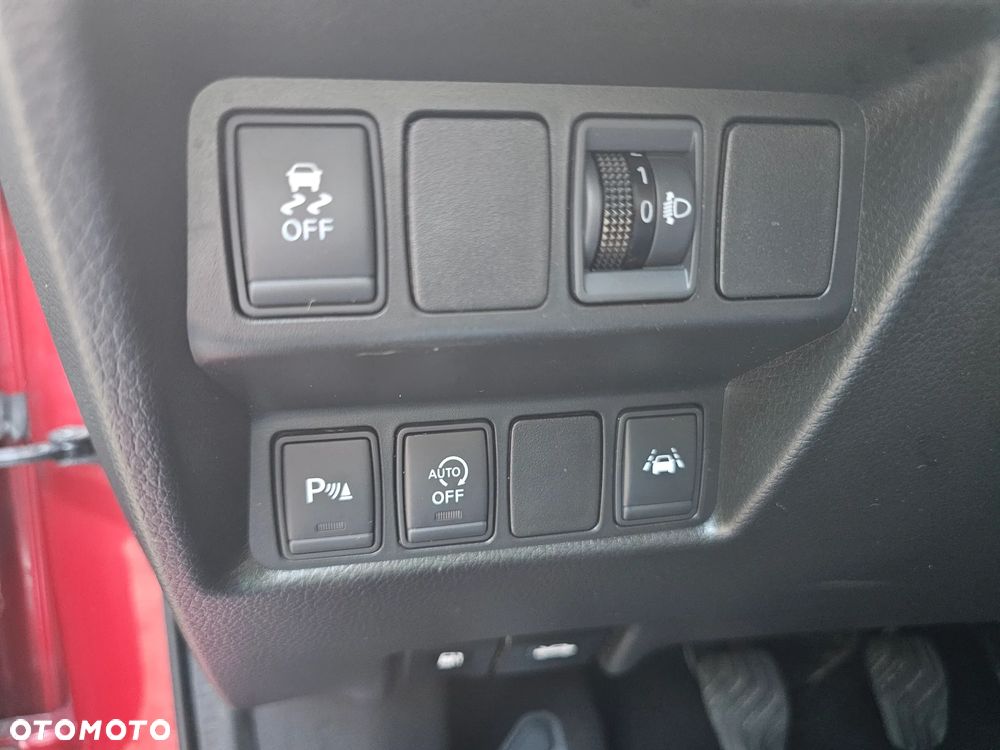 Nissan Qashqai 1.6 DIG-T Tekna - 23