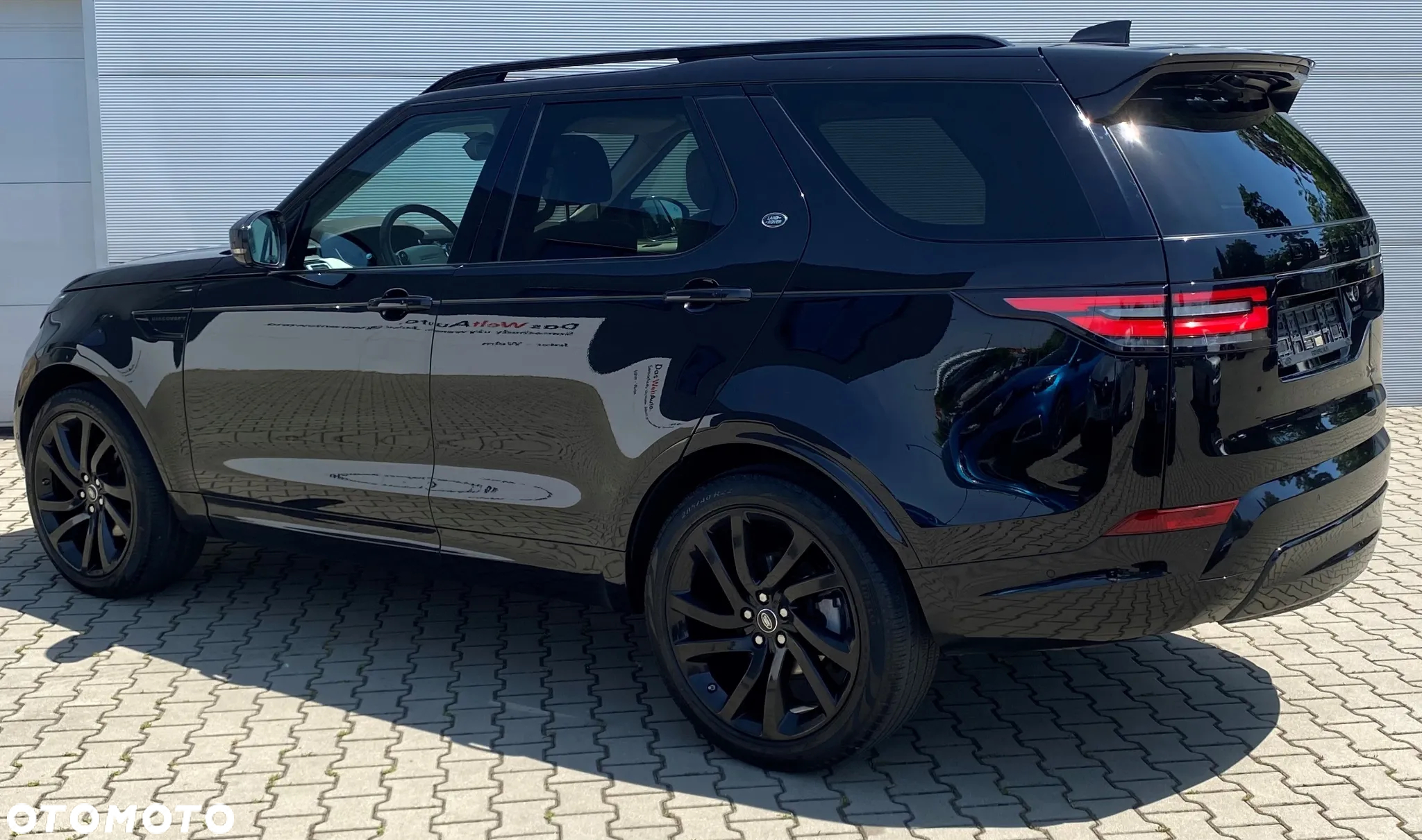 Land Rover Discovery V 3.0 TD6 HSE - 3