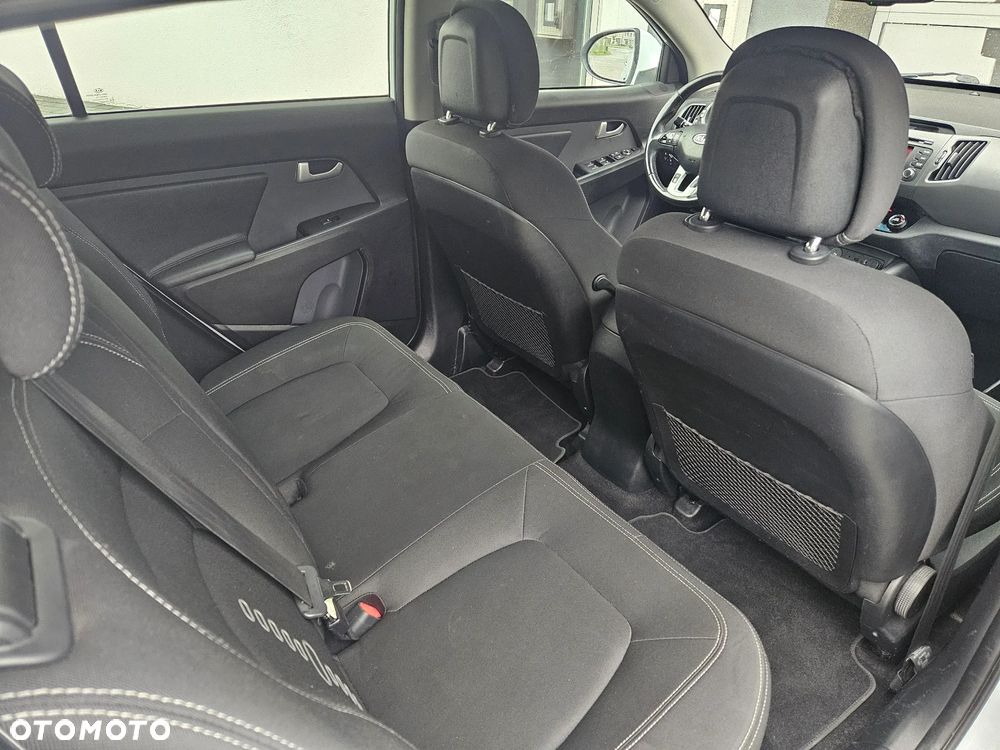 Kia Sportage 1.7 CRDI XL 2WD - 12