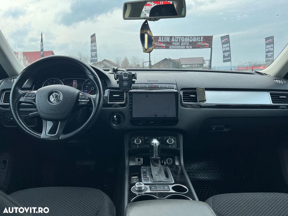 Volkswagen Touareg 3.0 V6 TDI BMT - 7
