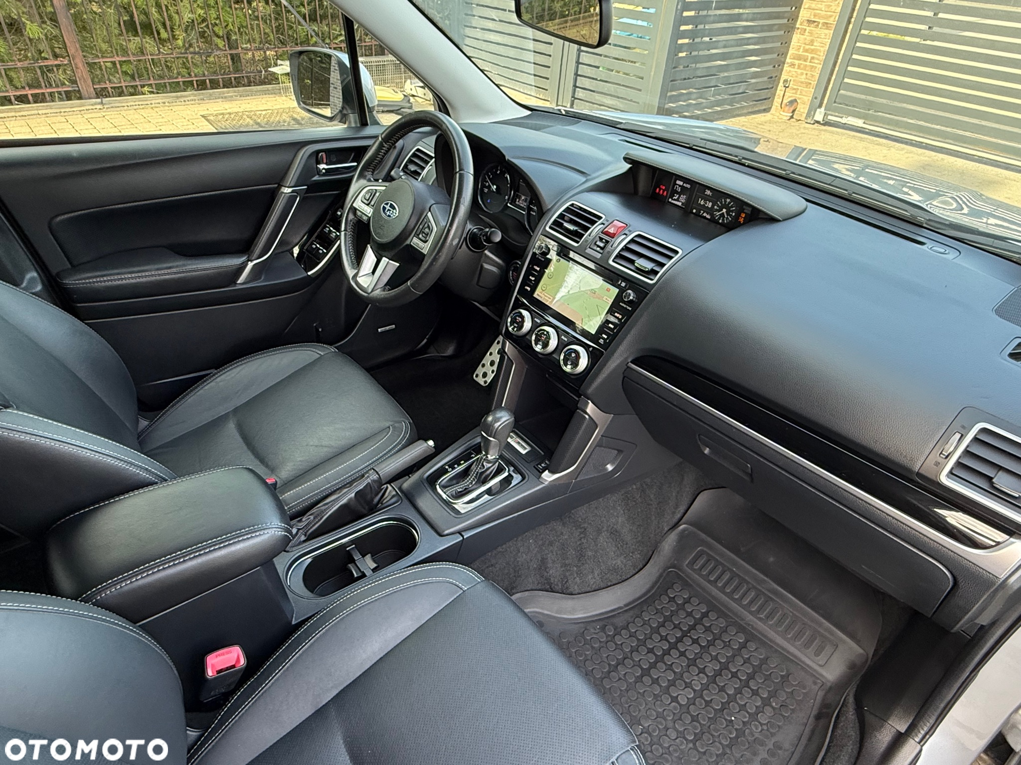 Subaru Forester 2.0D Platinum Lineartronic EU6 - 31