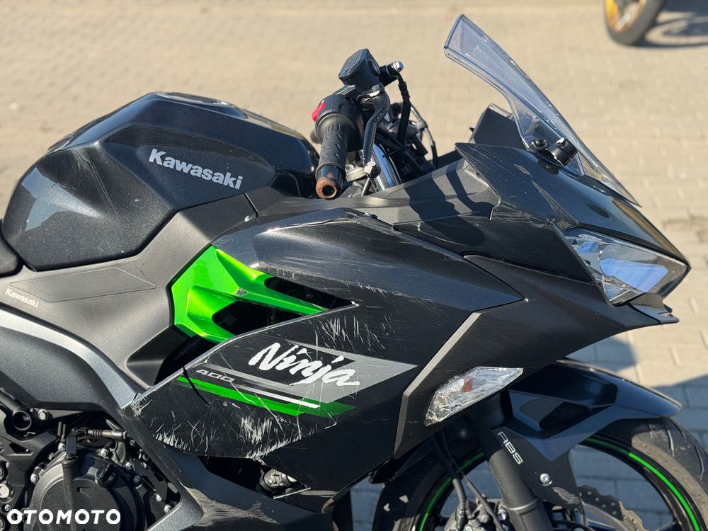 Kawasaki Ninja 400 - 10
