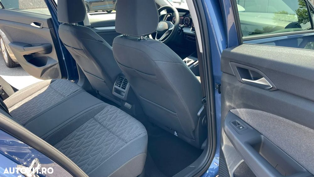 VOLKSWAGEN Golf 2025 — imagine 7