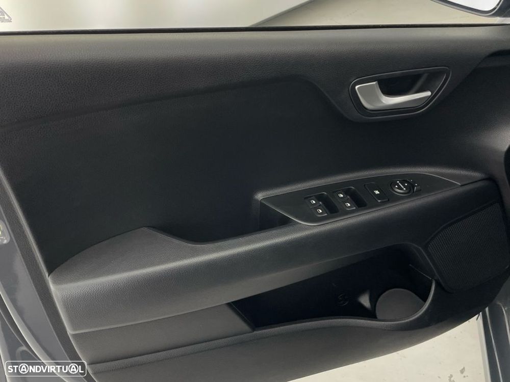 Kia Rio 1.2 CVVT Dynamic - 17