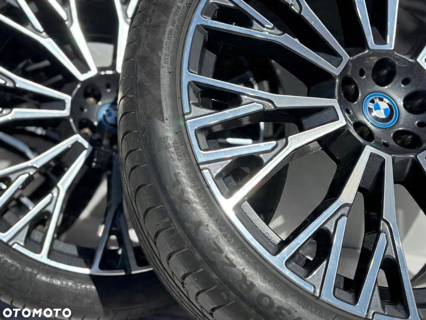 KOŁA FELGI ALUFELGI BMW X5 G05 X6 G06 Individual 6883763 6883764 315/30R22 - 7