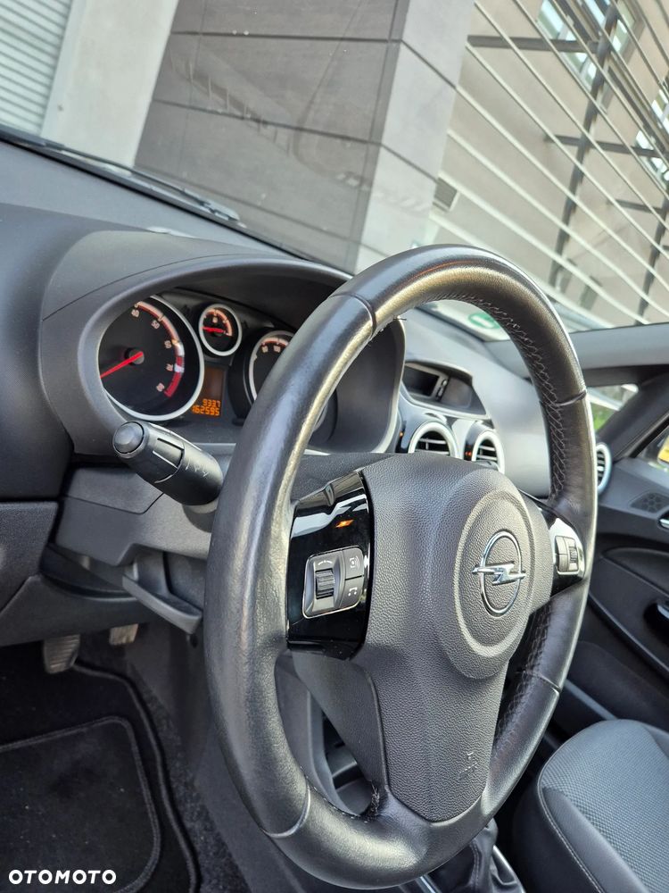 Opel Corsa 1.4 16V Innovation - 39