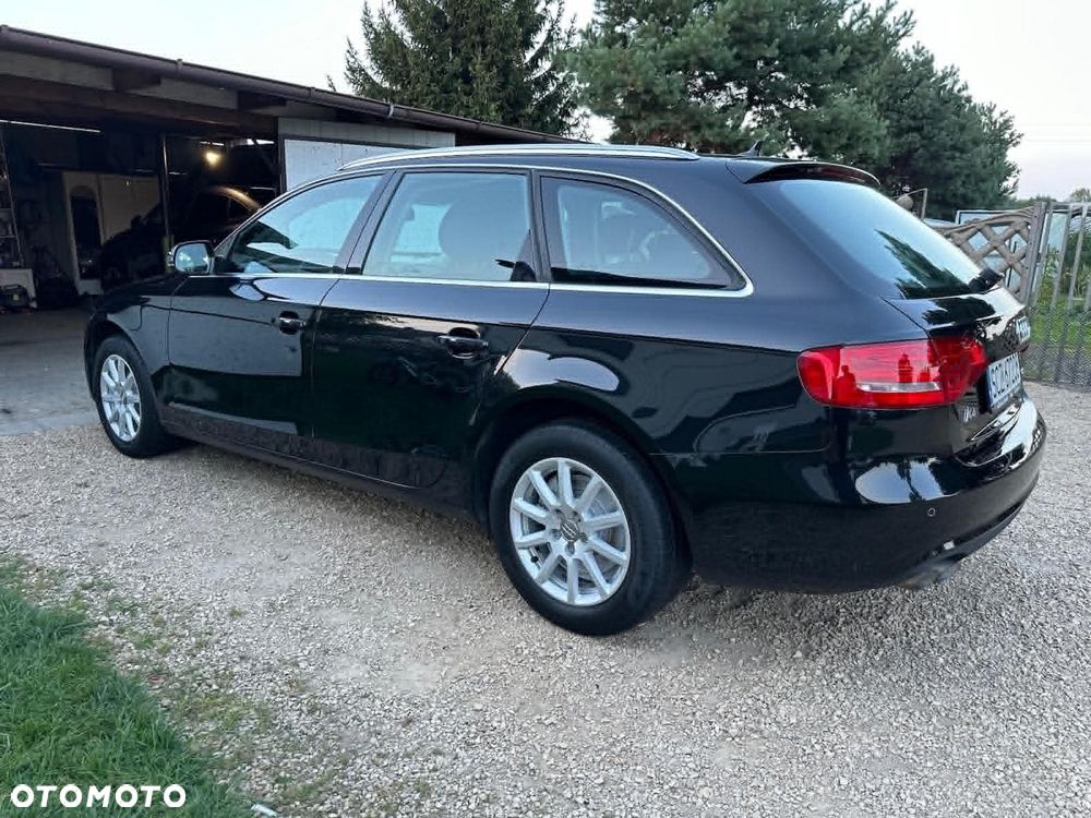 Audi A4 Avant - 5