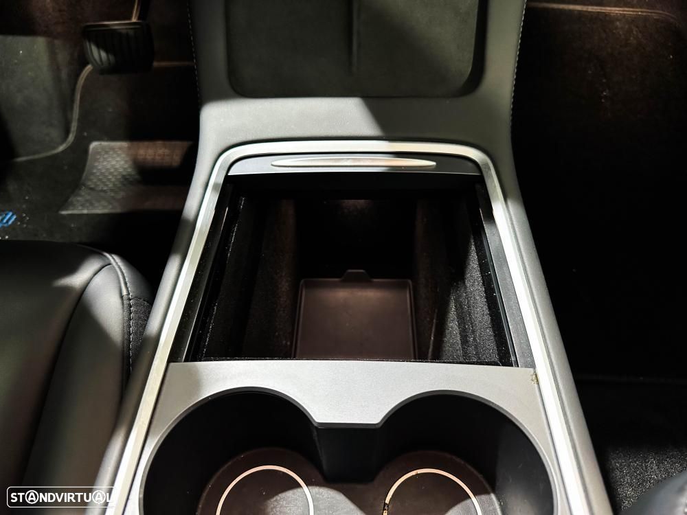 Tesla Model 3 Long Range AWD Dual Motor - 39