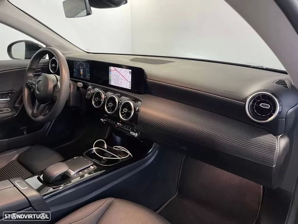 Mercedes-Benz CLA 250 e Shooting Brake Style Plus - 15