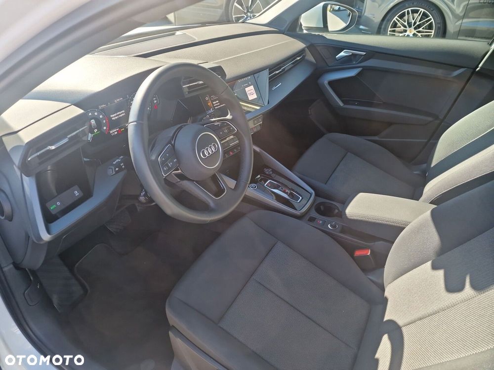 Audi A3 Sportback - 10
