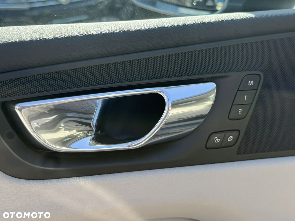 Volvo XC 60 - 15