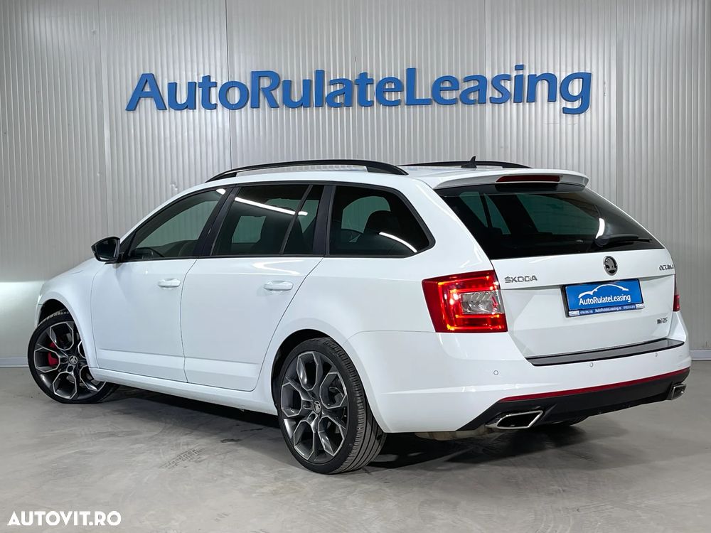 Skoda Octavia 2.0 TDI DSG RS - 5