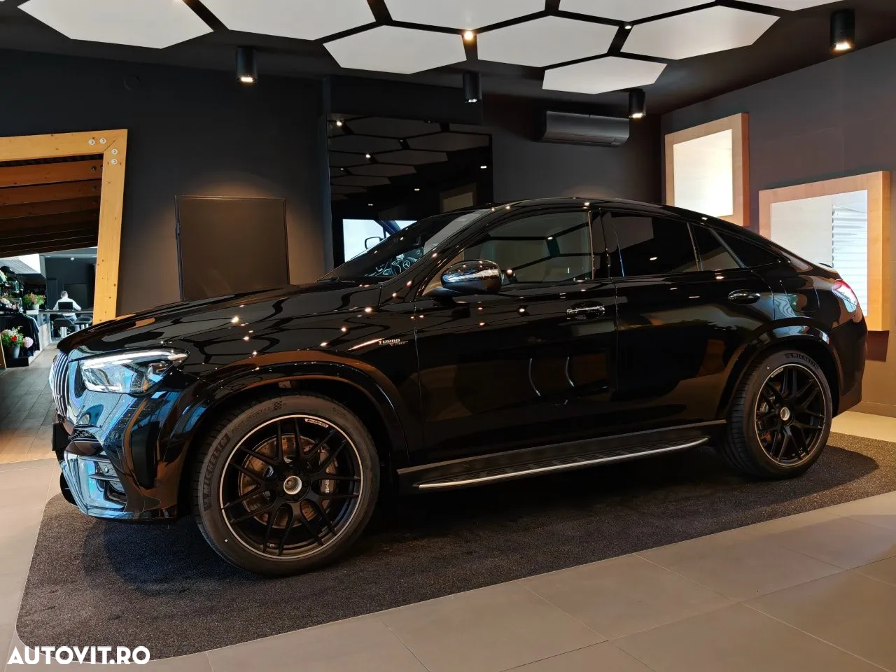 Mercedes-Benz GLE Coupe AMG 53 PHEV - 9