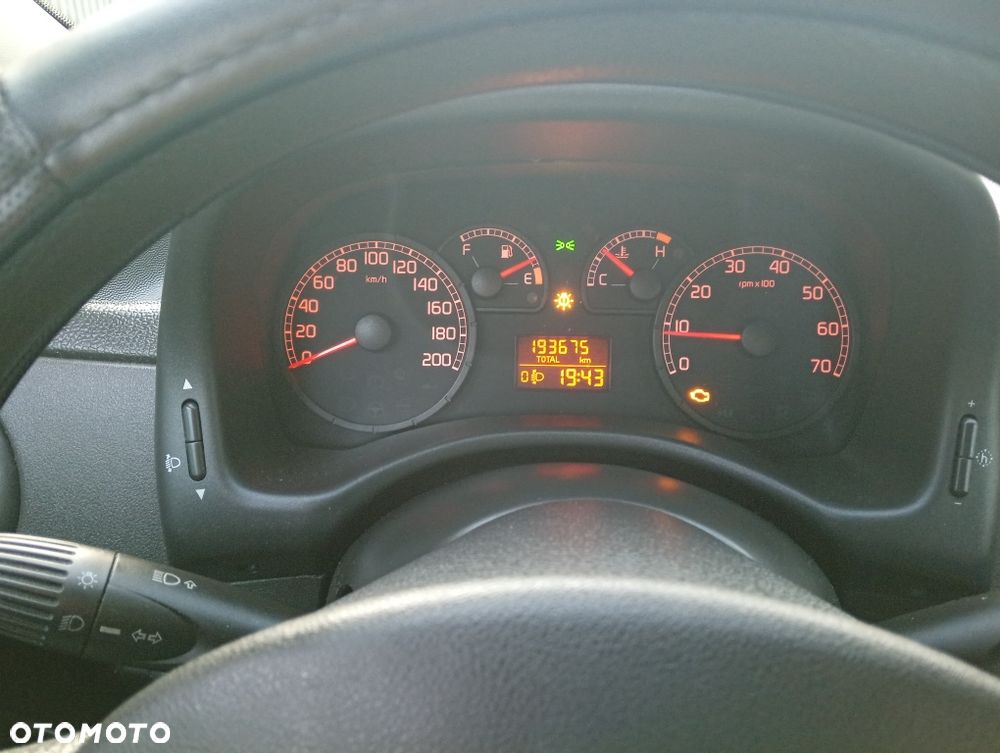 Fiat Punto - 7