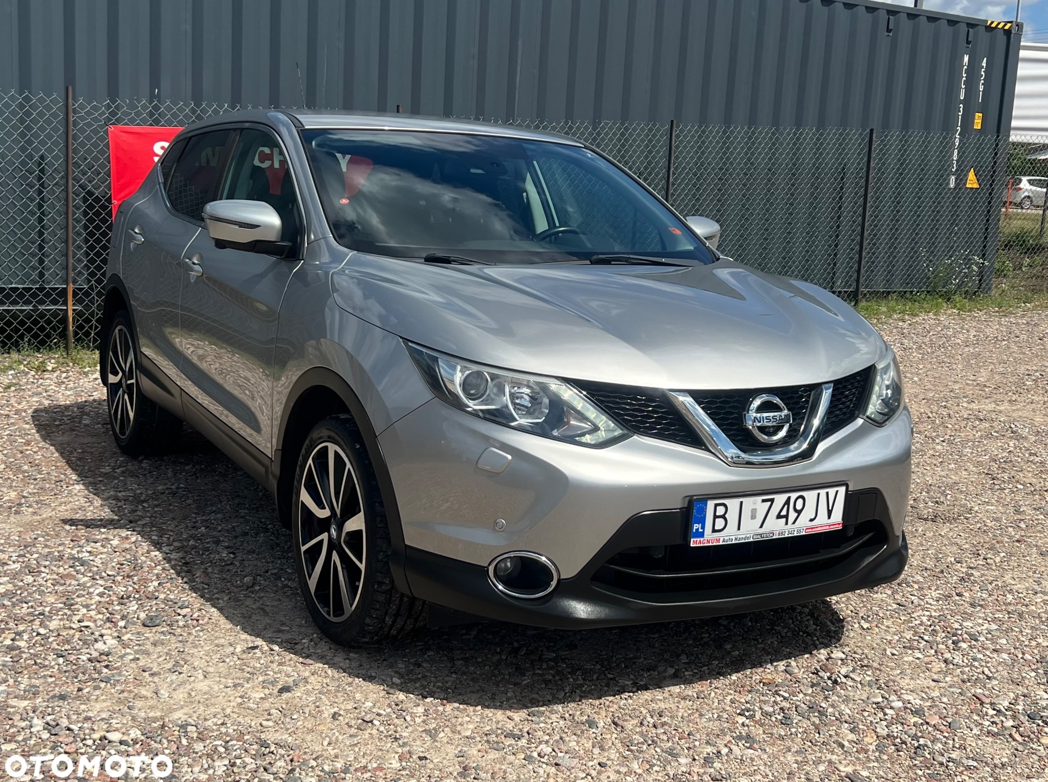 Nissan Qashqai - 2