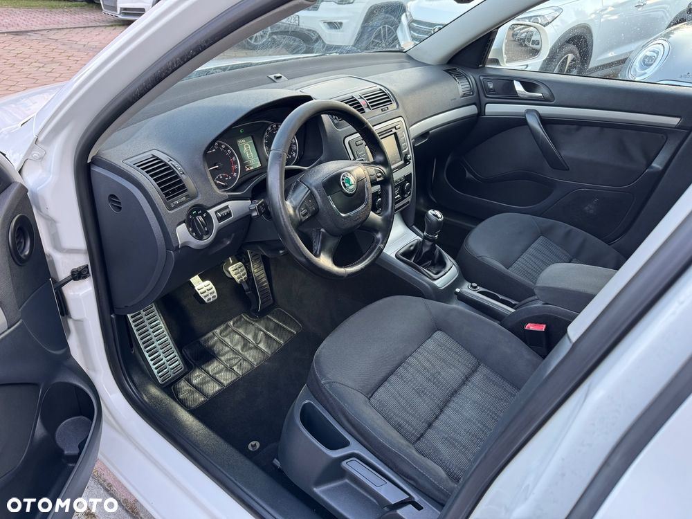Skoda Octavia - 13