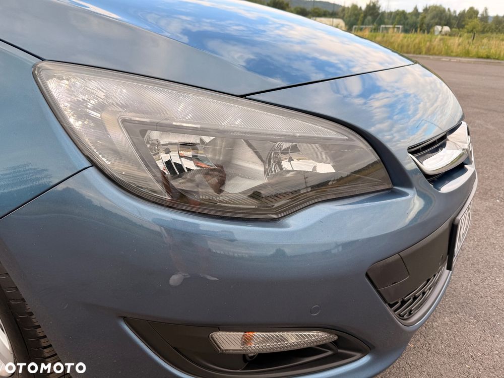 Opel Astra 1.4 T Enjoy - 18