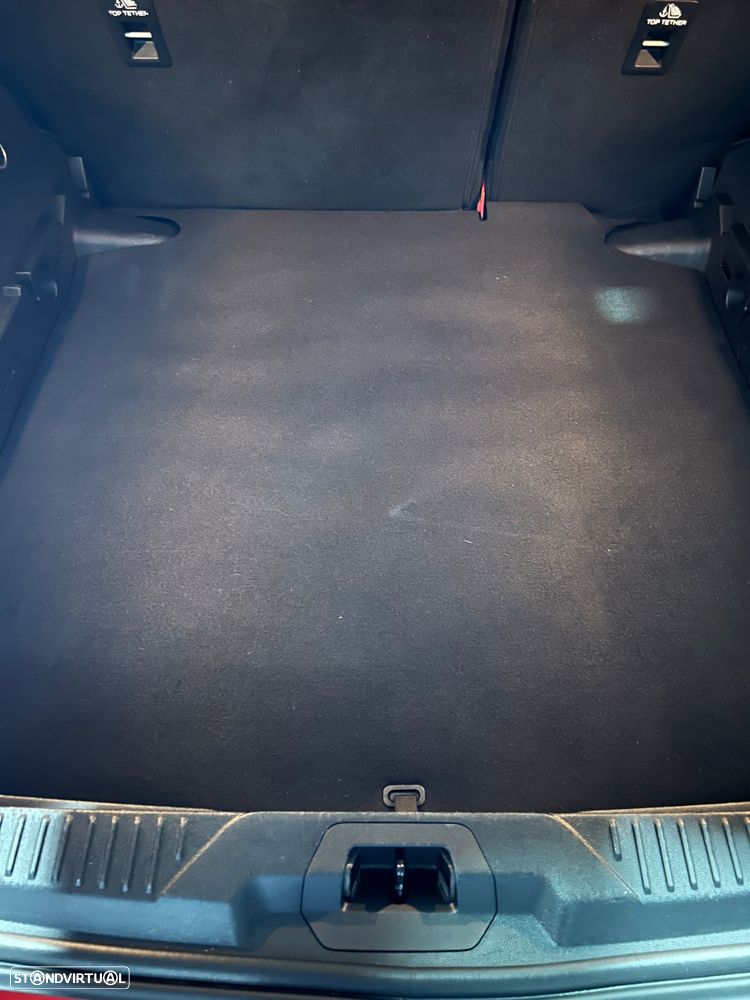 Ford Focus SW 1.5 TDCi EcoBlue Connected - 16