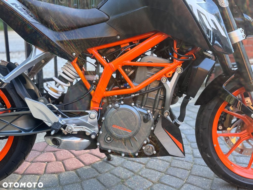 KTM Duke - 13