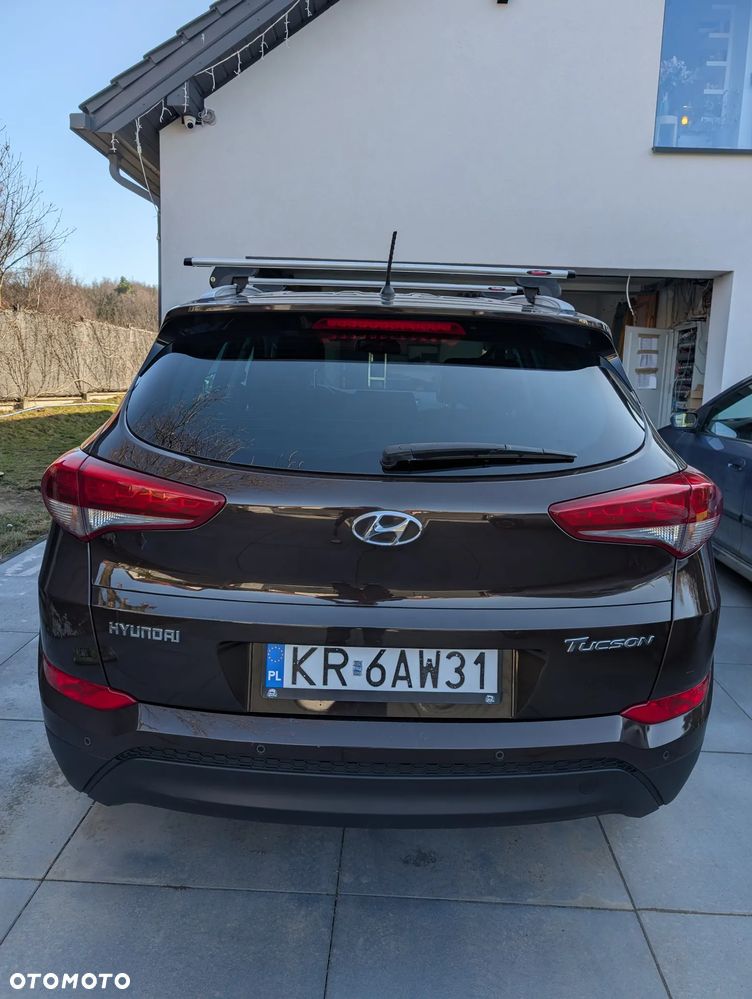 Hyundai Tucson 1.6 GDI BlueDrive Comfort 2WD - 23