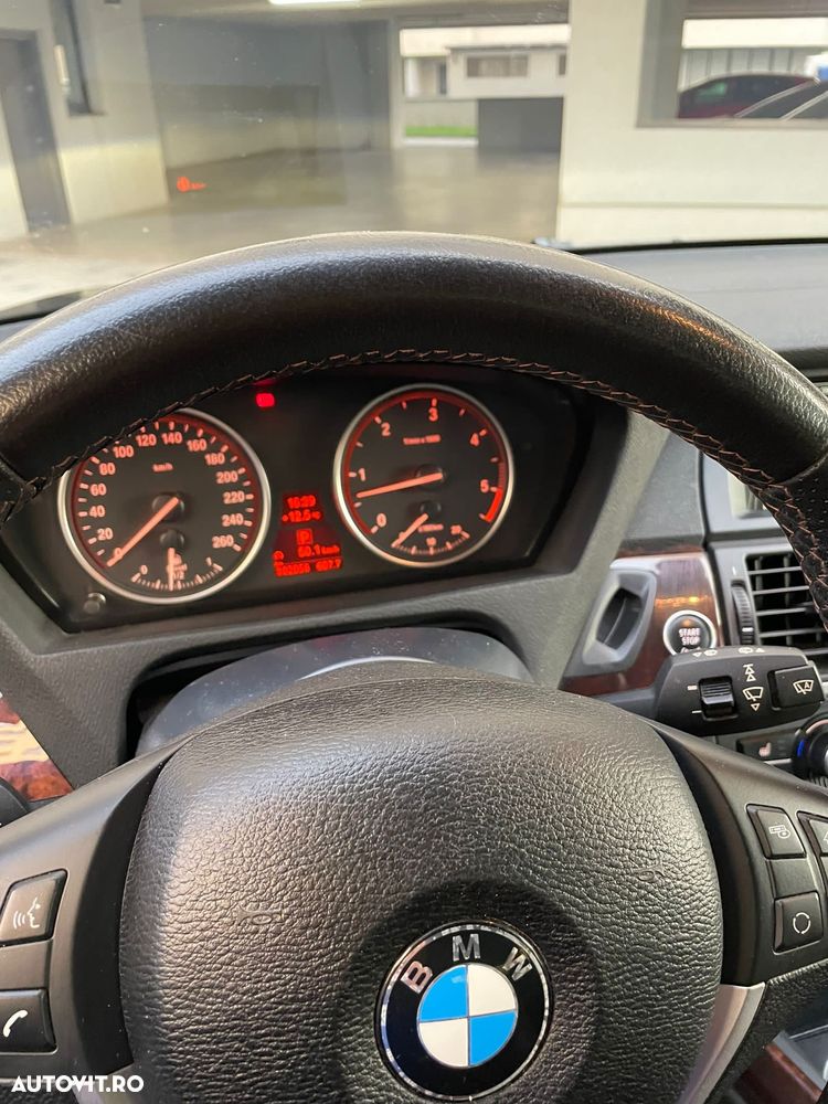 BMW X5 - 6