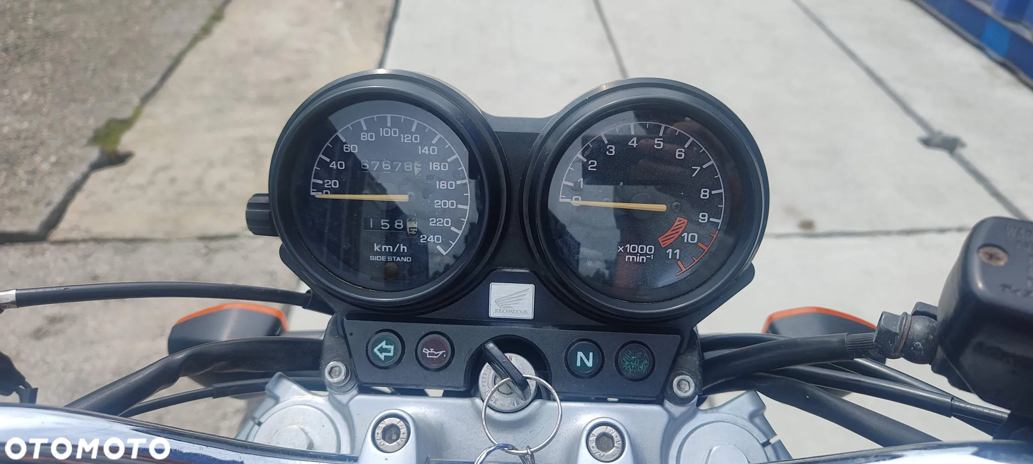 Honda CB - 8