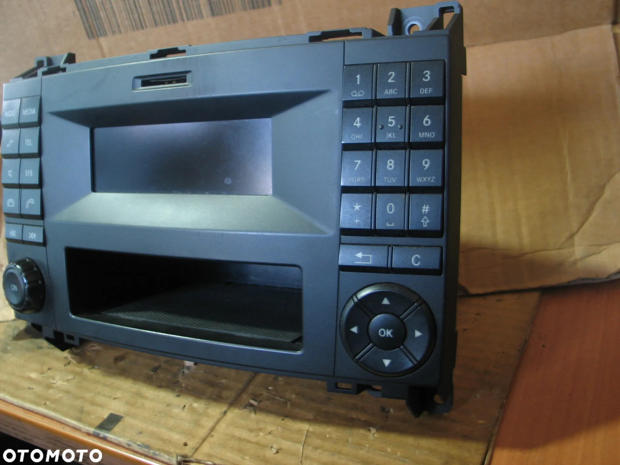 radio radioodtwarzacz Mercedes sprinter W906 A9069005103 - 3