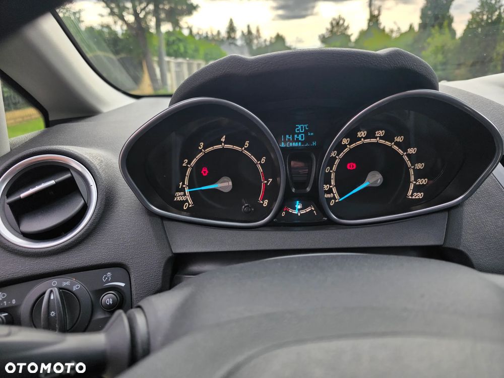 Ford Fiesta 1.25 Trend - 14