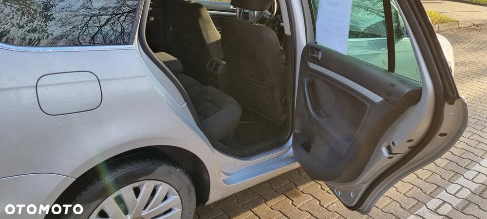 Volkswagen Golf Variant 2.0 TDI Highline - 3