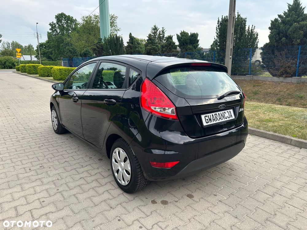Ford Fiesta 1.25 Silver X - 11