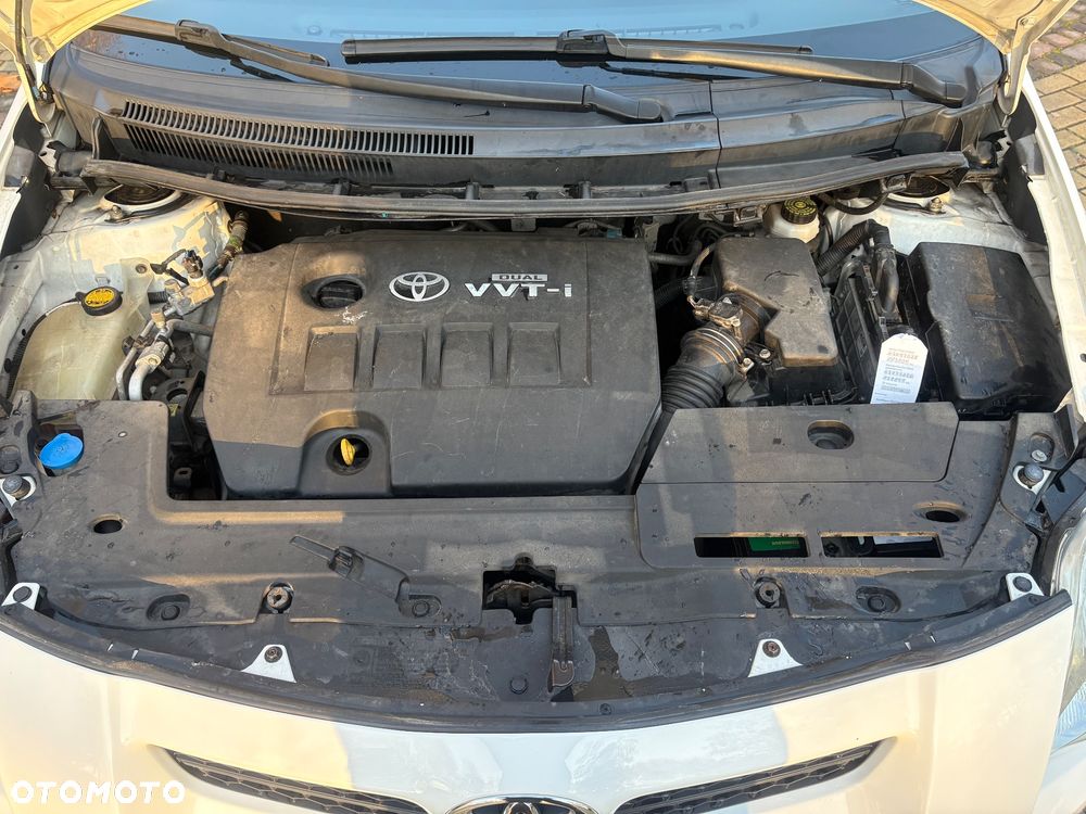 Toyota Auris 1.6 VVT-i Prestige - 23