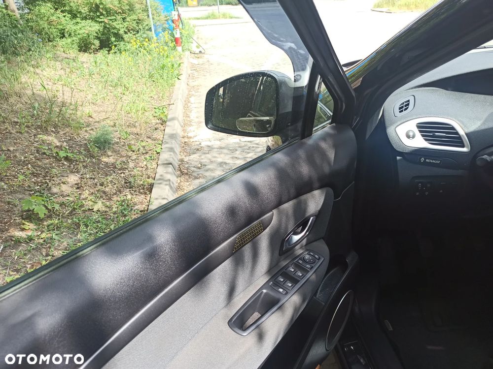 Renault Scenic 1.4 16V TCE Expression - 24