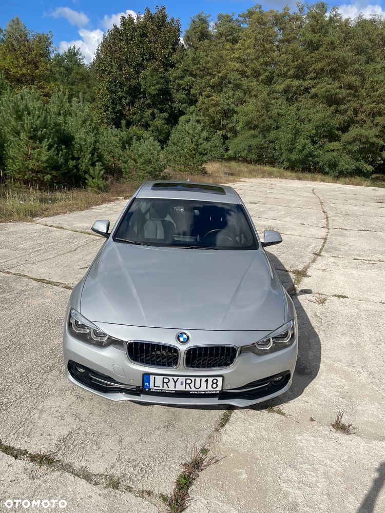 BMW Seria 3 328i xDrive Sport Line - 20