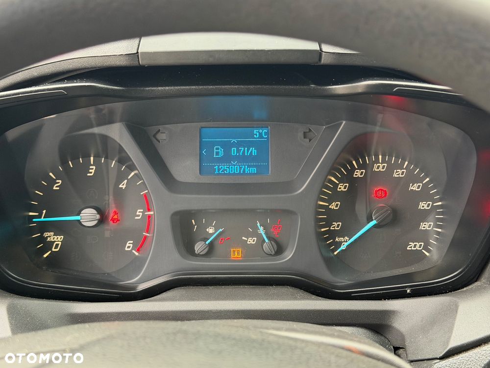 Ford TRANSIT CUSTOM - 6