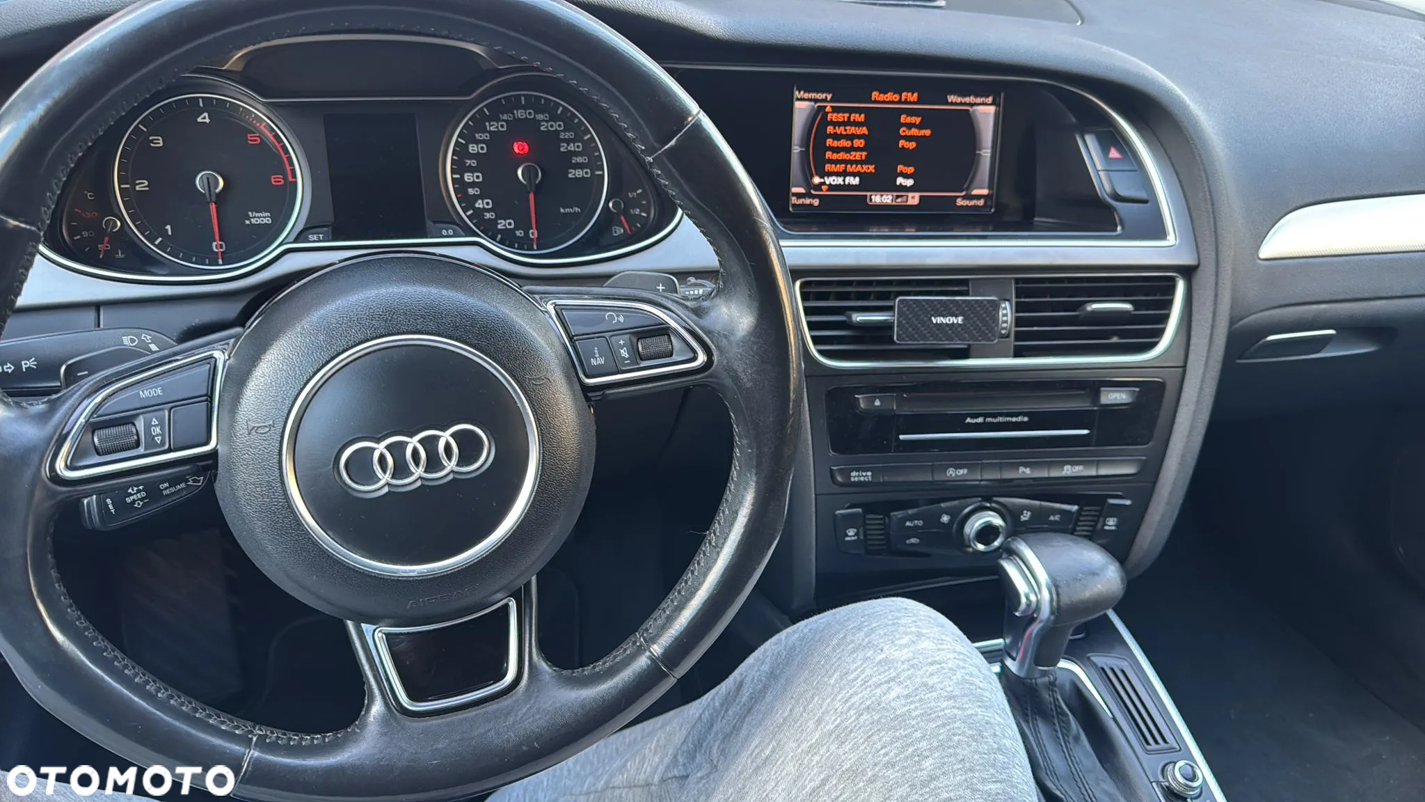 Audi A4 Allroad quattro 40 TDI S tronic - 8