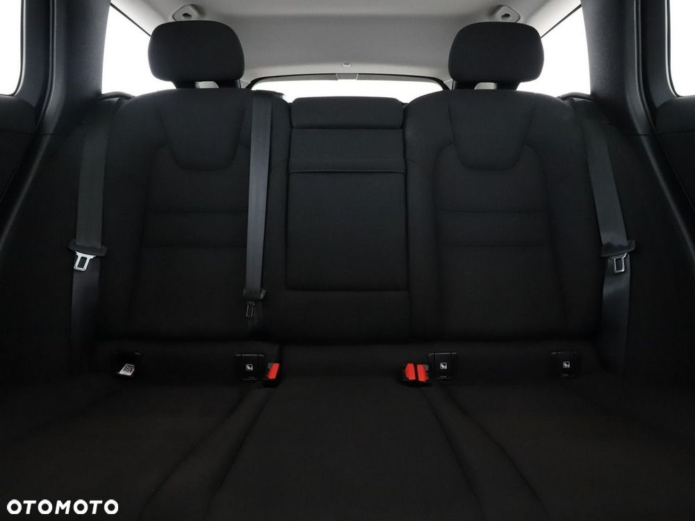 Volvo V60 B4 D Geartronic Momentum Pro - 19