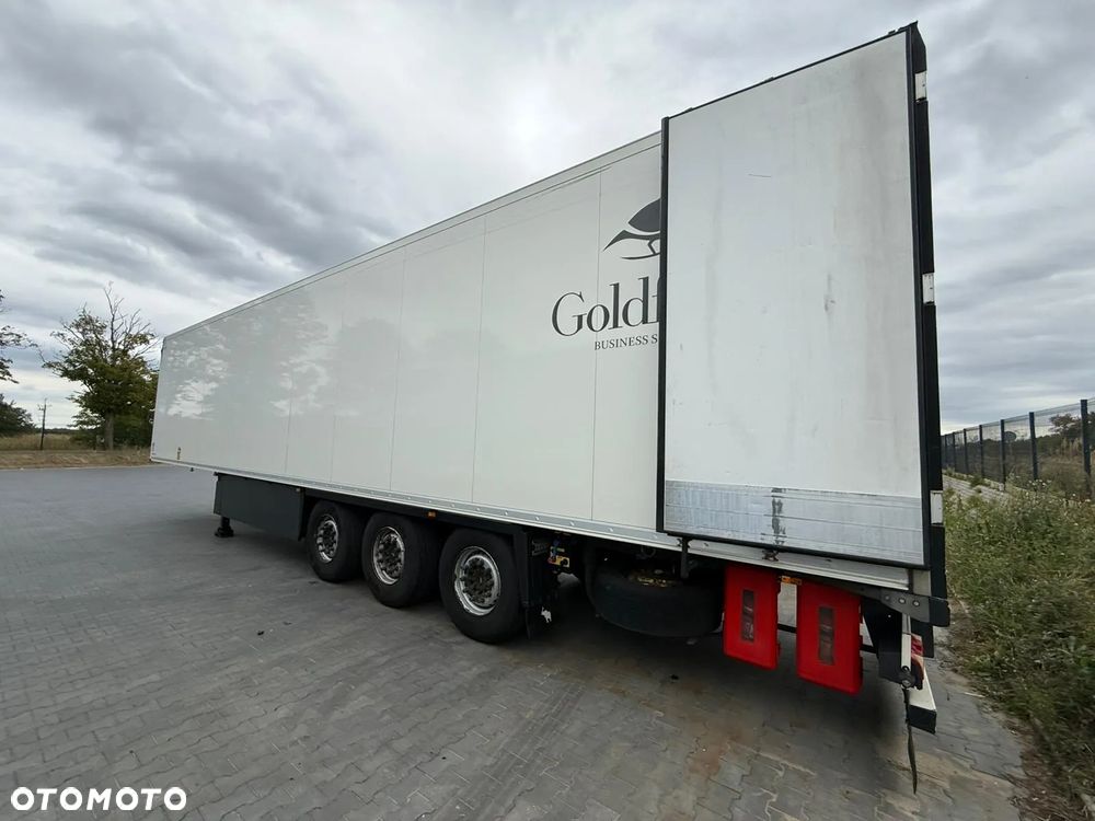 Schmitz Cargobull SKO 24 - 14