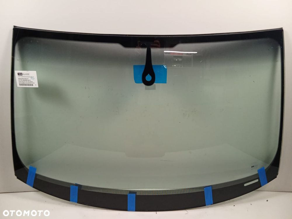 Szyba przednia AUDI A4 2008-2015 - 1
