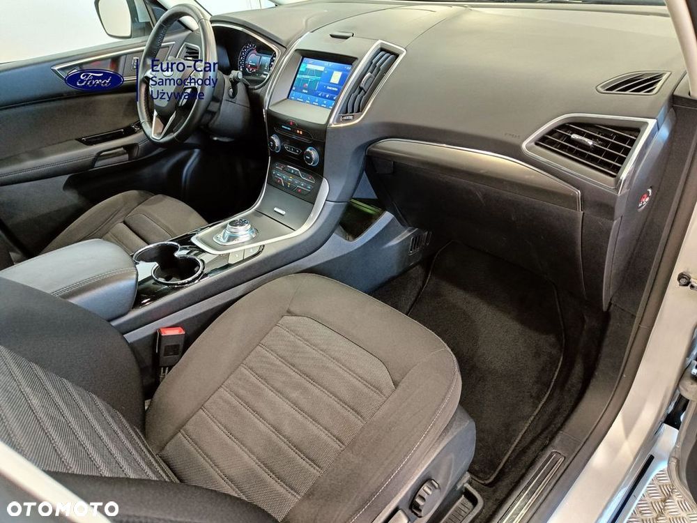 Ford S-Max 2.5 Duratec FHEV TITANIUM - 12
