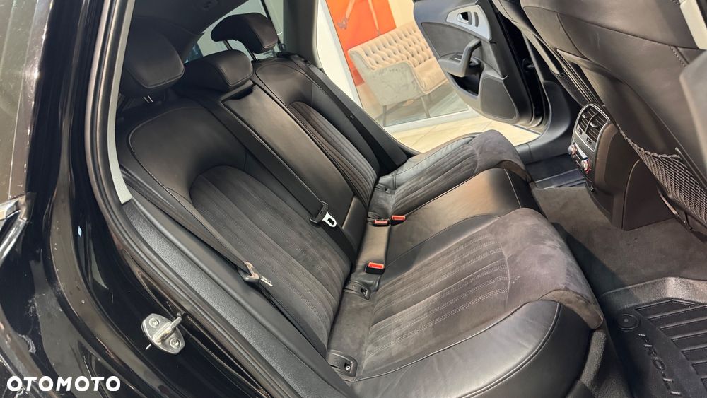 Audi A6 Avant - 30