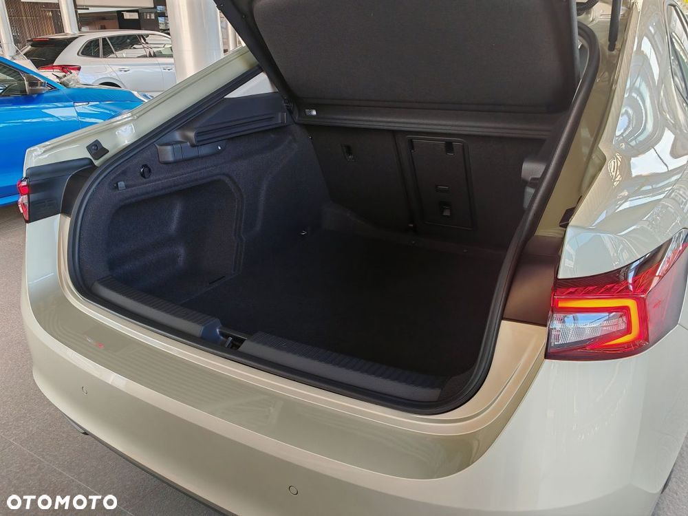 Skoda Superb 1.5 TSI mHEV Essence DSG - 5