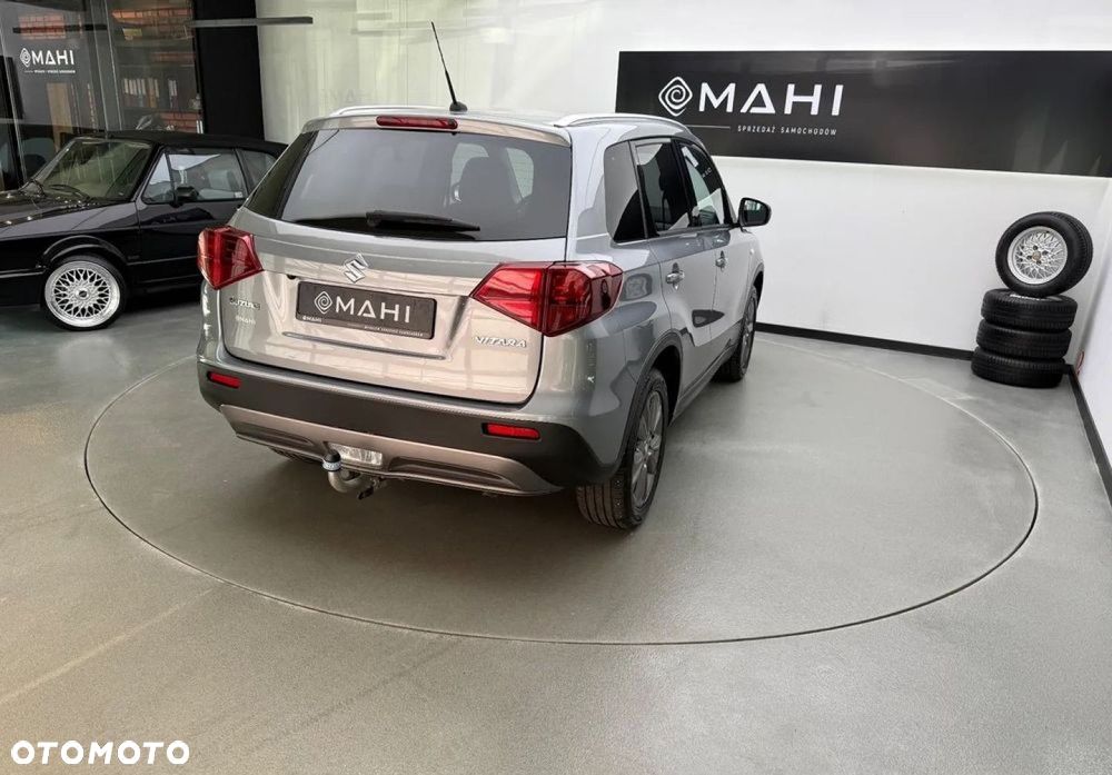 Suzuki Vitara 1.0 Boosterjet Premium 2WD - 11