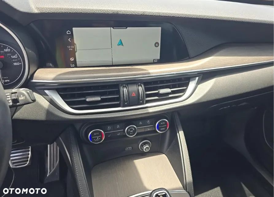 Alfa Romeo Stelvio 2.0 Turbo TI Q4 - 10