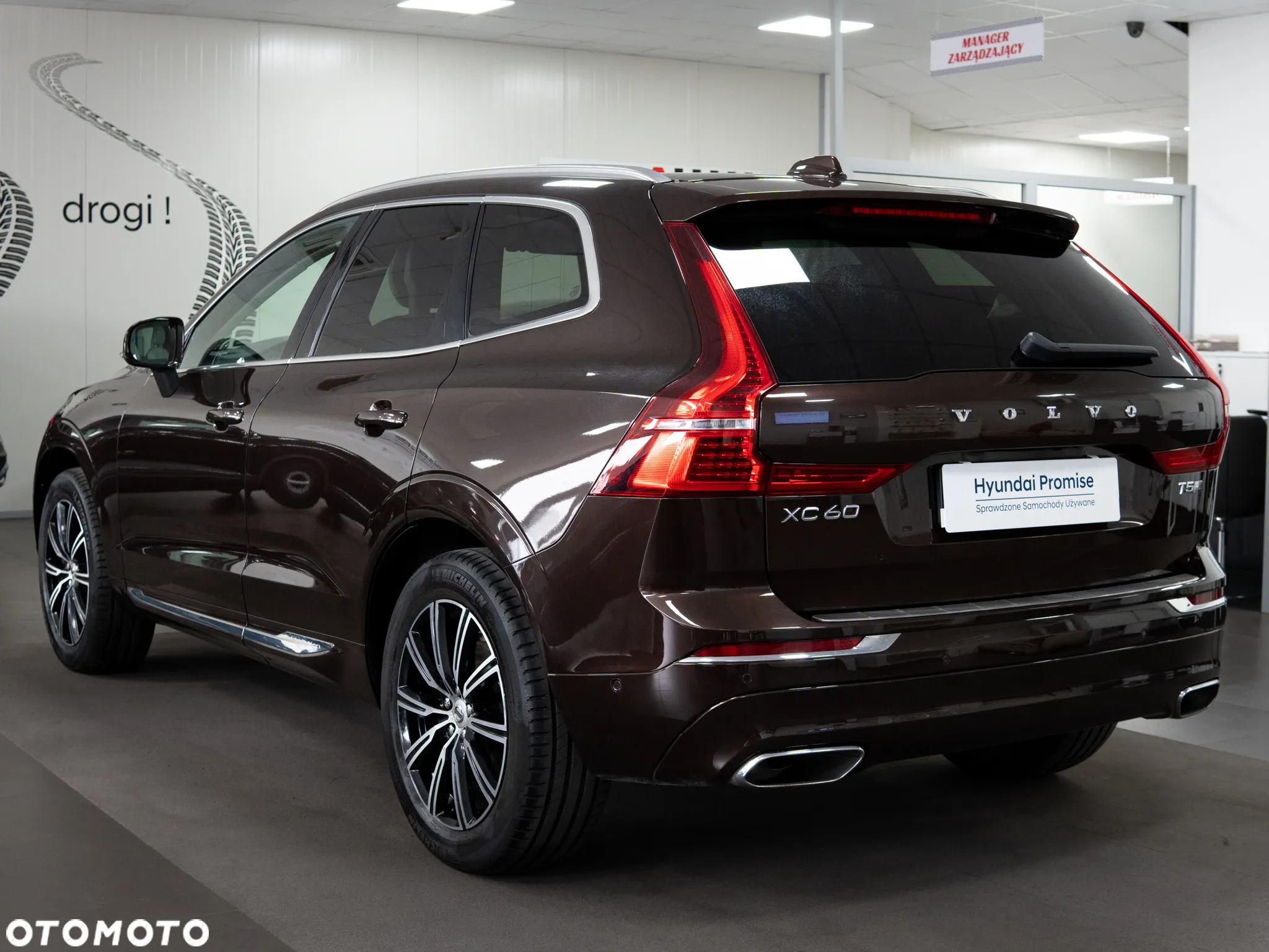 Volvo XC 60 T5 AWD Inscription - 4